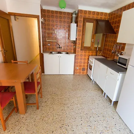 Apartment Gaetan Roses