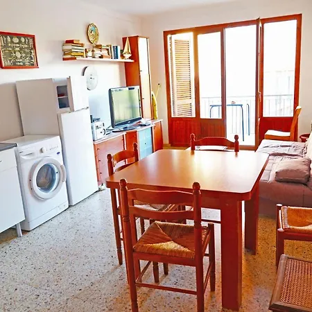 Apartment Gaetan Roses