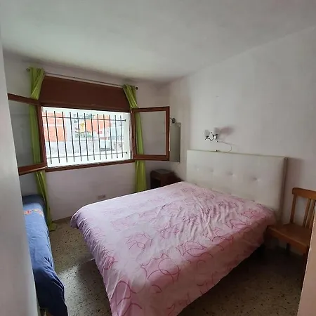 Gaetan Apartment *